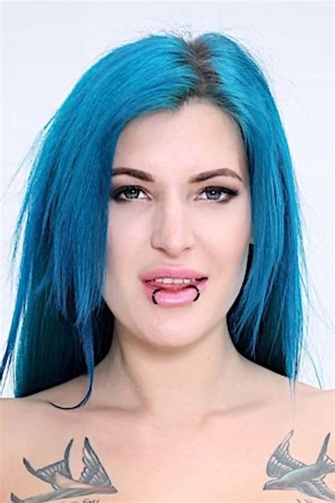 Alexxa Vice .